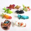 7 Pcs Plastic Artificial Small Goldfish Ornament Fish Tank, Random Color Pattern